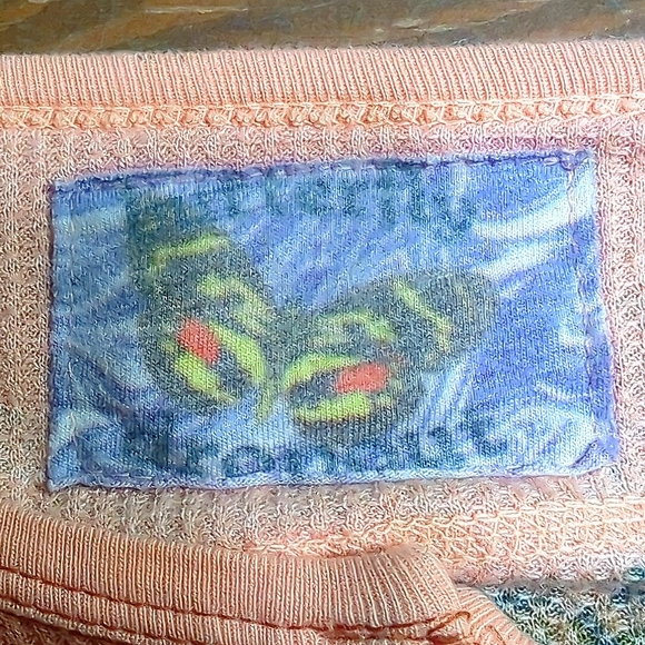 🦋 Y2K Butterfly Dropout Vintage Top 🦋 - Picture 7 of 11